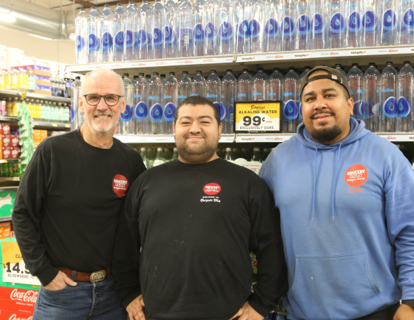 Luis and Grocery Outlet Lomita team Luis & Grocery Outlet Lomita team